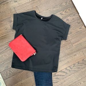 Oversized elevated black Tshirt